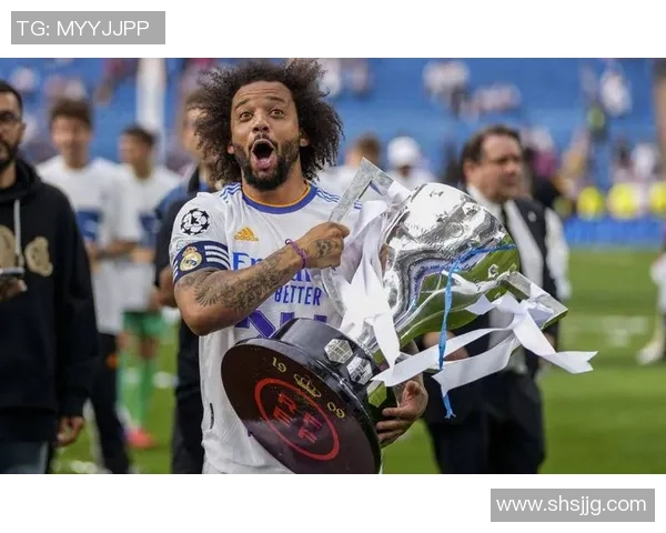 纵览世界足坛风云细数那些影响时代格局的传奇巨星